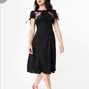 Unique Vintage Noa 1940s Black Swing Dress